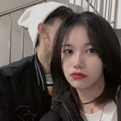 情头真人两张配对,高清好看的情侣头像真人甜蜜一对两张图片