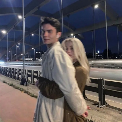 情侣唯美微信头像,高清一对两张的情侣唯美微信头像图片