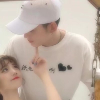 高清一对两张的小清新真人情头图片 微信情头小清新