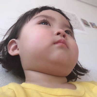 可爱的萌娃情侣头像一人一张图片 高清萌娃情侣头像一对