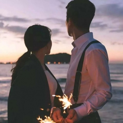 高清最浪漫的头像男女一对两张图片 甜蜜浪漫情头