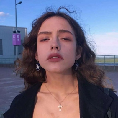 高清超酷情侣头像一人一张分开欧美图片 超酷的欧美情侣头像