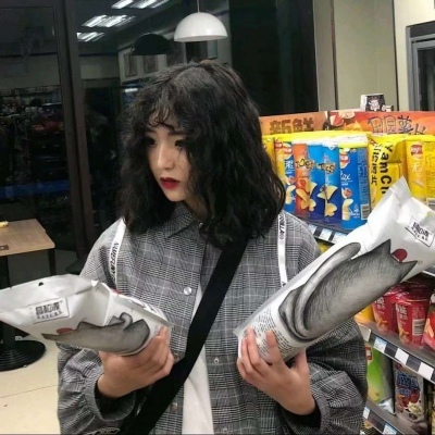 高清真人头像情侣一对两张复古图片 情侣复古风头像