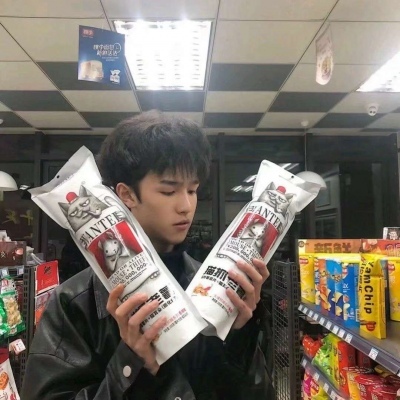 高清真人头像情侣一对两张复古图片 情侣复古风头像