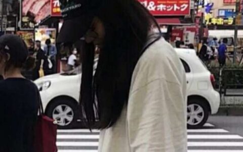 高清一对两张的伤感个性真人情侣头像图片 真人伤感情侣头像