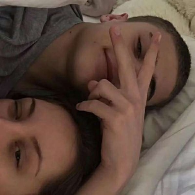 高清超甜的情头一半一张欧美图片 欧美独一无二情头