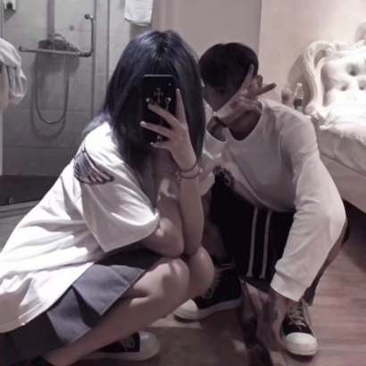 高清好看的真人情头两张一男一女污图片 真人情头一男一女污