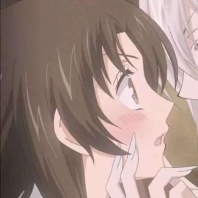 一对两张的巴卫奈奈生情侣头像高清图片
