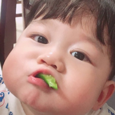 超萌的可爱宝宝情侣头像一左一右图片 情侣头像可爱小孩高清