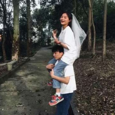 高清好看的情侣头像两张一组真人图片 真人可爱情头一对两张