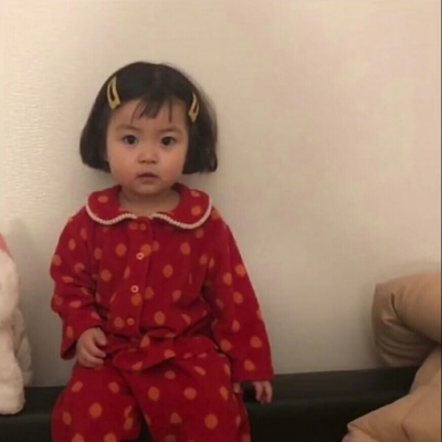 高清不是人的罗熙情头一左一右 喂牛了哟 罗熙情侣头像