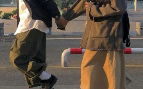 新版情头推荐 2020情侣头像高清图片一对两张
