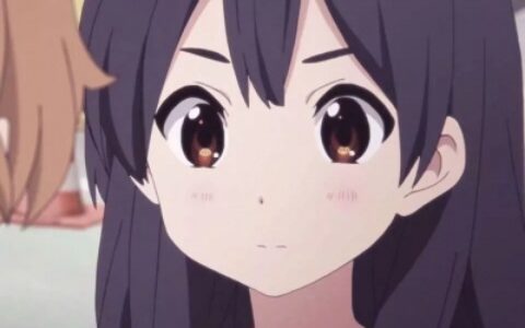 高清好看的清纯情侣头像漫画一对两张图片