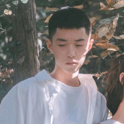 一对两张的真人唯美情头图片 阳光唯美情侣头像
