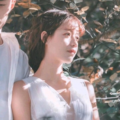 一对两张的真人唯美情头图片 阳光唯美情侣头像