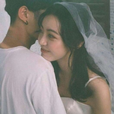 一对两张的真人唯美情头图片 阳光唯美情侣头像