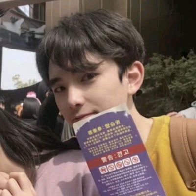 高清时尚的非主流情头图片精选 非主流真人情侣头像