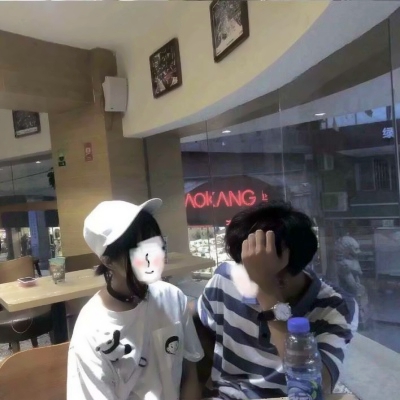 高清少男少女的部位情侣头像不露脸图片 情头两张一对不露脸