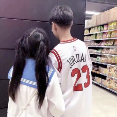 高清少男少女的部位情侣头像不露脸图片 情头两张一对不露脸