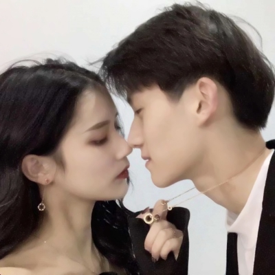 高清一对的情头真人两张小清新图片