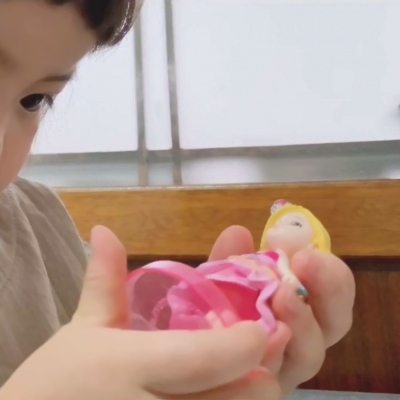 超级可爱的小孩情侣头像高清图片 萌宝情头一对