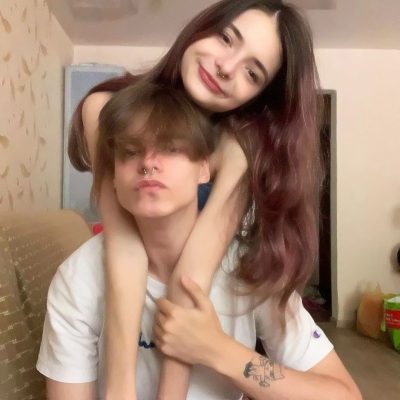 高清甜蜜的欧美情头情侣双人两张图片 情头双人两张欧美