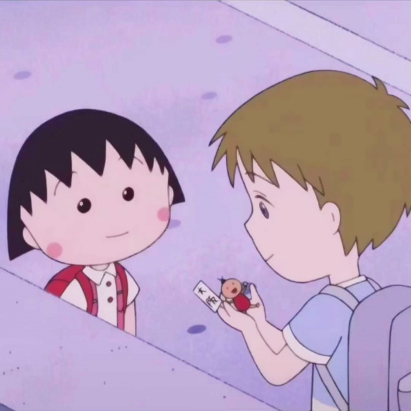 蜡笔小新情头一左一右,高清可爱的cp头像蜡笔小新一对两张