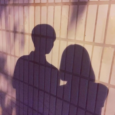 情头一男一女高冷背影,高清一对两张的情头单人背影图片