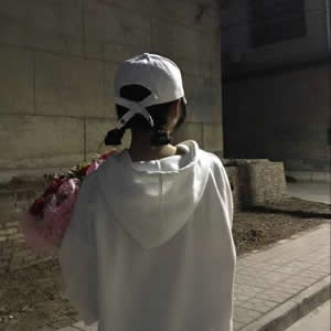 qq头像情侣一男一女背影图片
