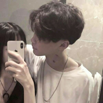 真人超拽一对两张情侣头像,拽拽的情侣超个性