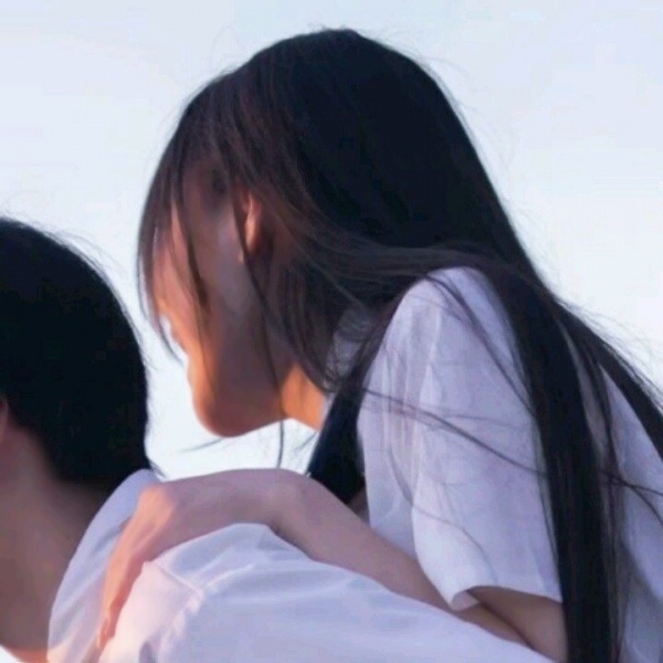 超清清纯的一对两张学院风气质情侣头像图片 情头学院风一男一女