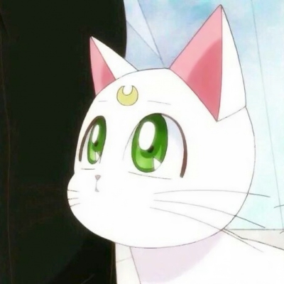 高清好看的美少女战士情侣头像一左一右 美少女战士2张情侣头像
