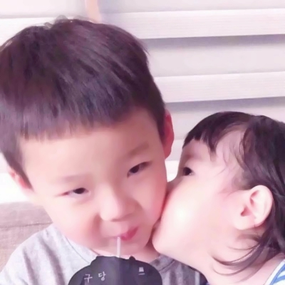 全幼儿园最可爱情头小孩子高清图片 萌系情头小孩