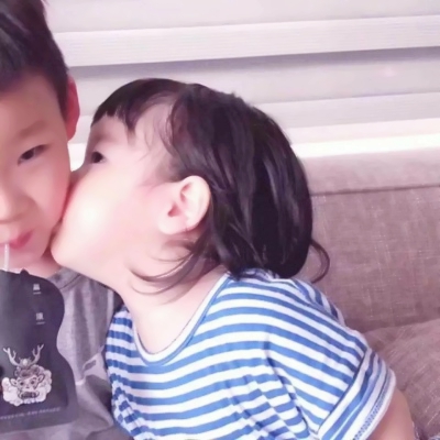 全幼儿园最可爱情头小孩子高清图片 萌系情头小孩