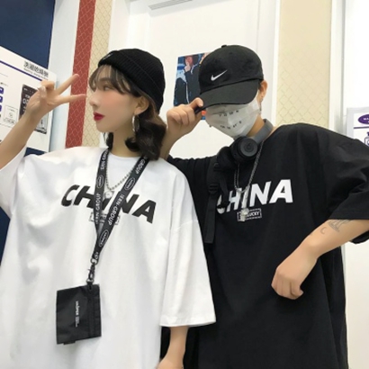 情侣街拍甜到炸 时尚街拍情侣头像图片