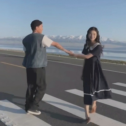 微信情侣头像一对两张潮流时尚图片