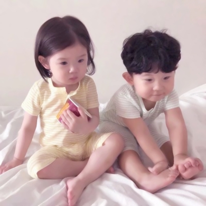 情侣头像小孩子一对两张