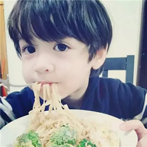 高清一对的情头小孩纸可爱萌情侣头像图片 情侣头像小孩一男一女