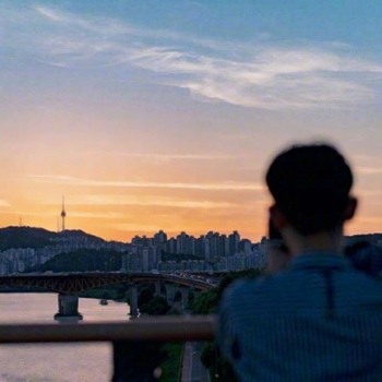 夕阳下的背影真幸福 情侣头像唯美浪漫背影