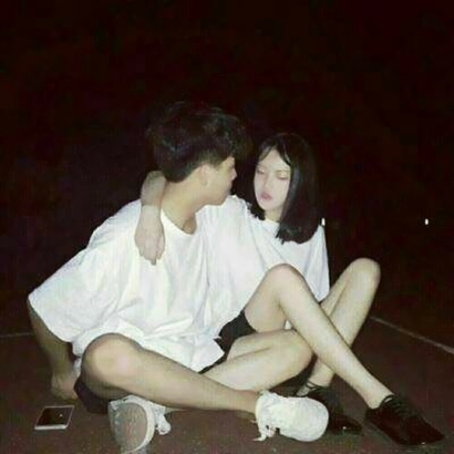 qq真人情侣头像两人一张最新