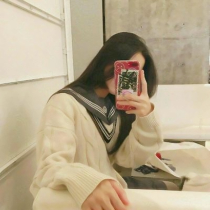 qq真人情侣头像两人一张最新