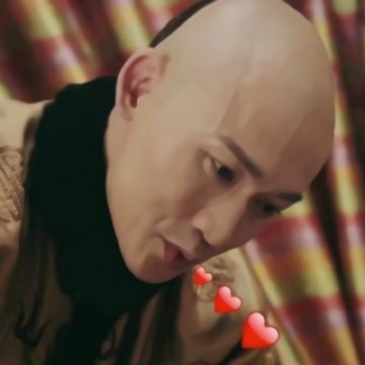 高清搞笑的傻叼情头图片 沙雕情头一男一女