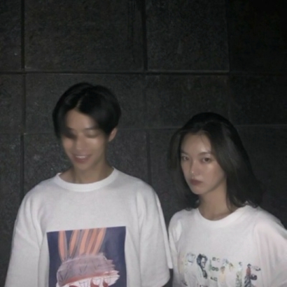 高清好看真人情头一对两张