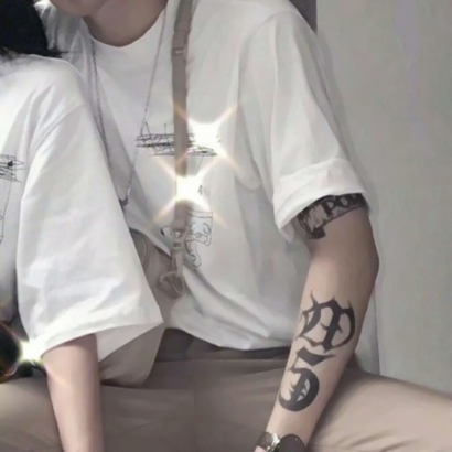 高清好看的唯美真人情头男女两张图片 唯美情头两张一对