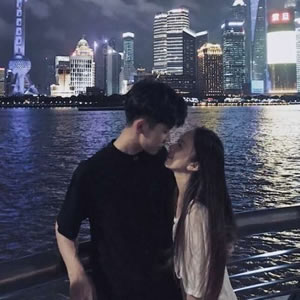幸福浪漫情侣头像一对两张