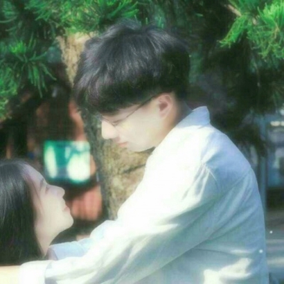真人高清情头一对两张图片