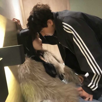 高清双人的情头真人头像一对两张图片 情头真人双人一对两张
