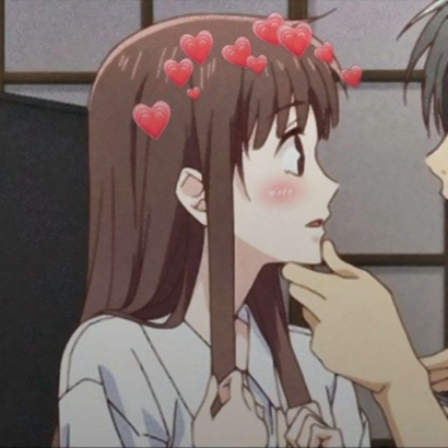 高清带❤头上有爱心的情侣头像动漫 情侣头像爱心左右两张