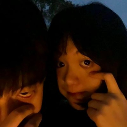 高清搞怪的情头甜死人了 情头一男一女搞怪
