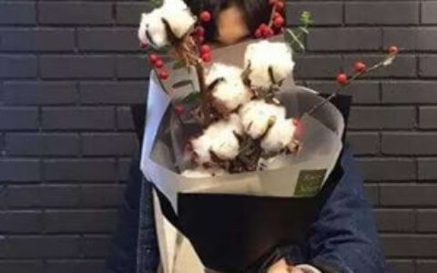 高清分开的唯美情侣头像一左一右图片 情侣头像左一右唯美